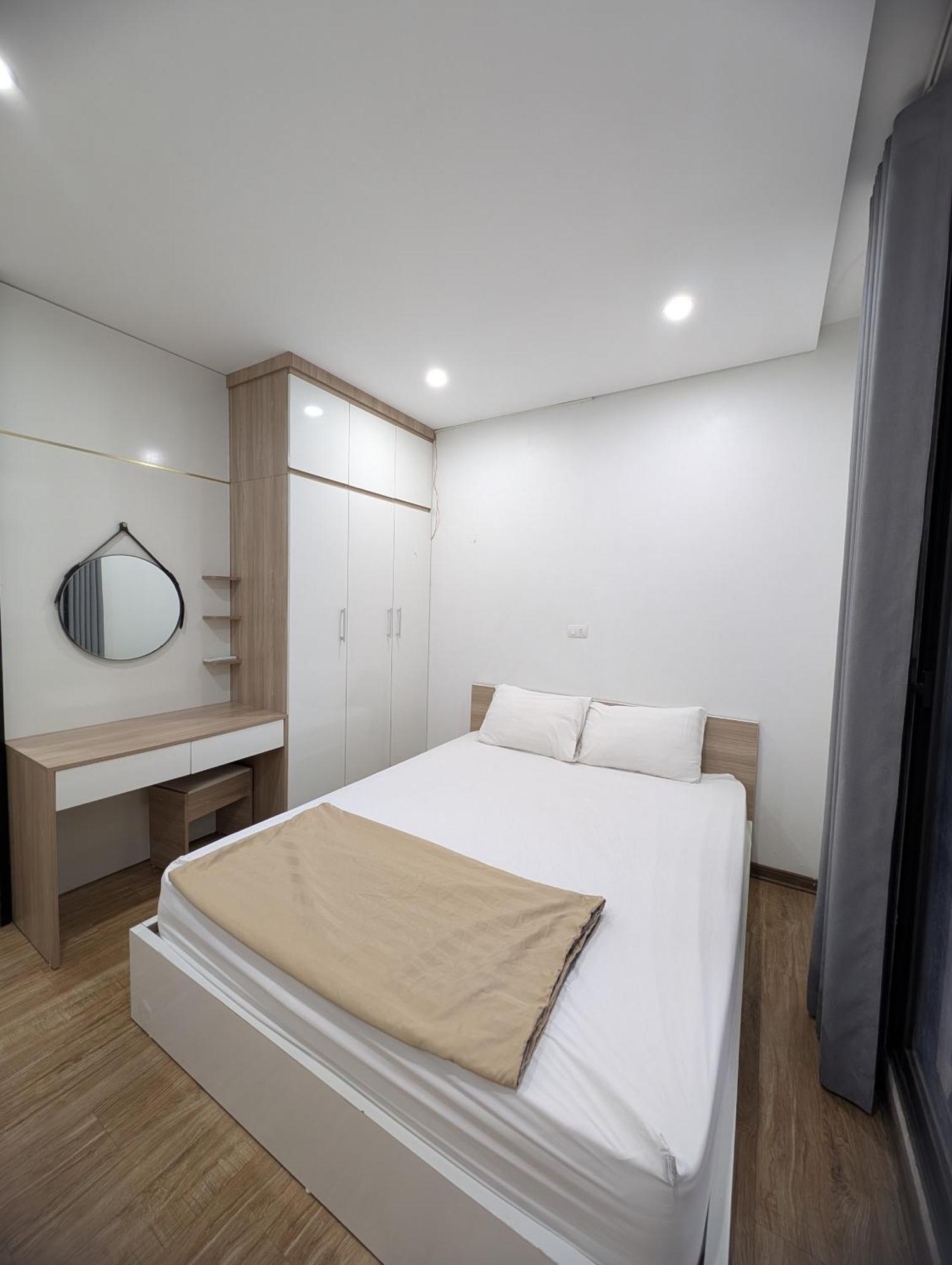 Era Apartment Lac Long Quan Hanói Exterior foto
