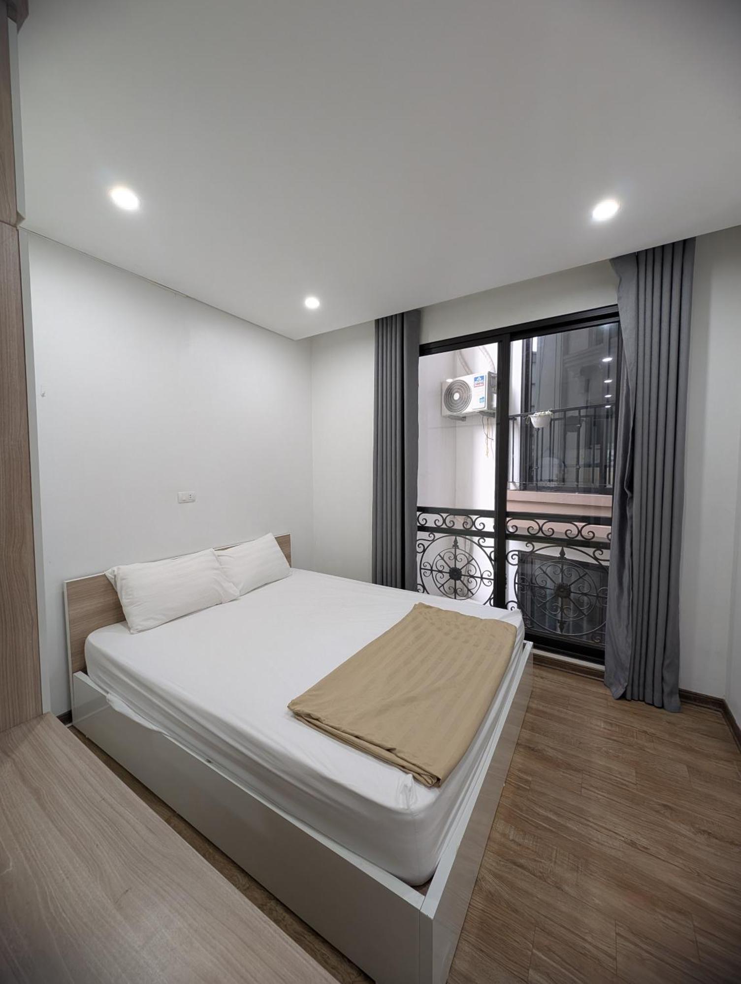 Era Apartment Lac Long Quan Hanói Exterior foto