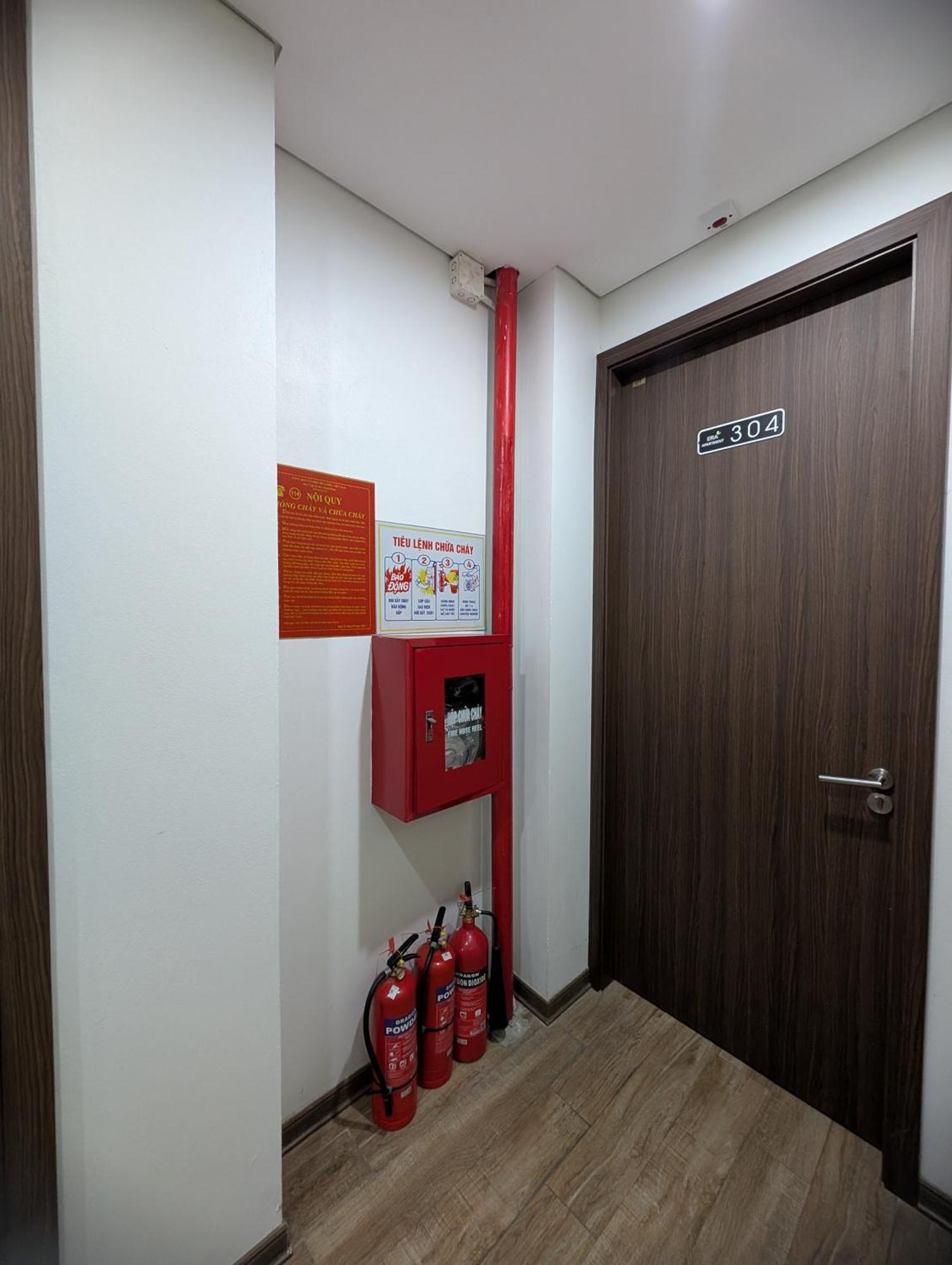 Era Apartment Lac Long Quan Hanói Exterior foto